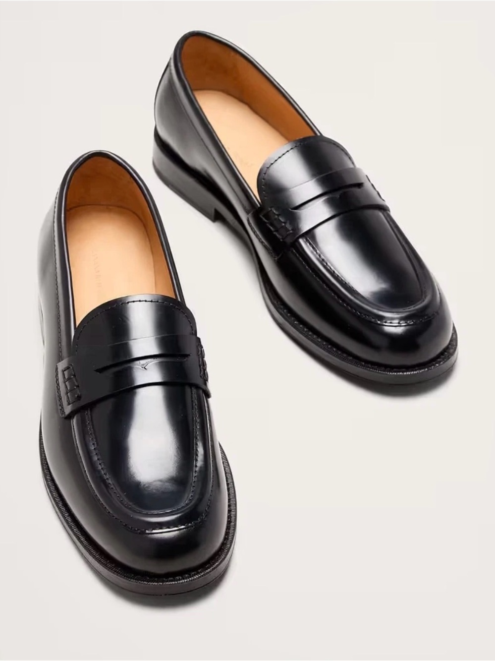 NWOB Banana Republic Navarre Black Leather Penny Loafer Sz 8.